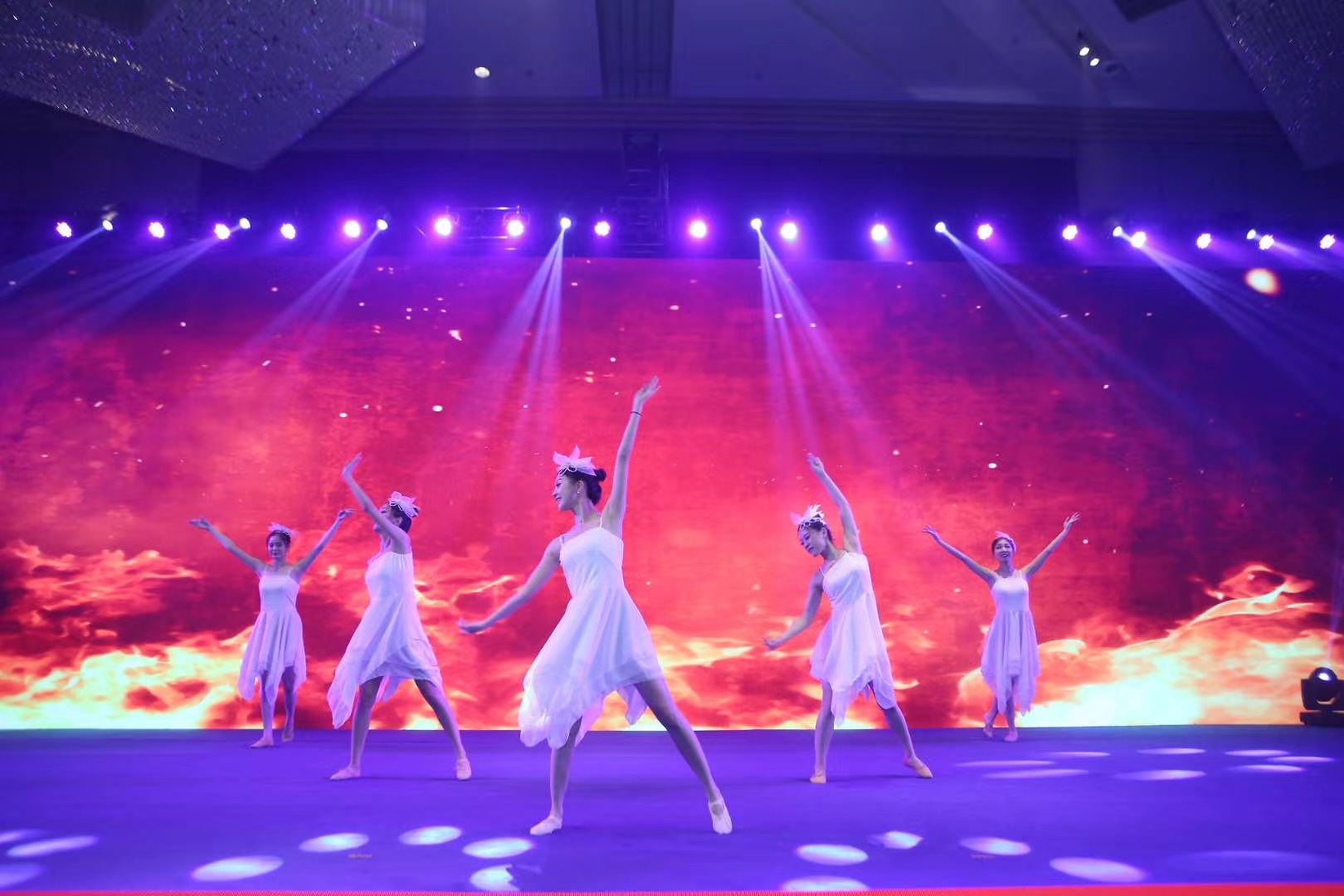 �Ĵ���������ǶԲ�ͬƷ�Ʋ�Ʒ�����е�Ʒ���ƹ�