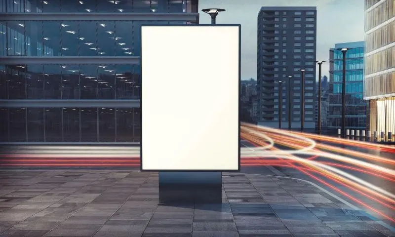 广告牌什么颜色搭配最显眼?