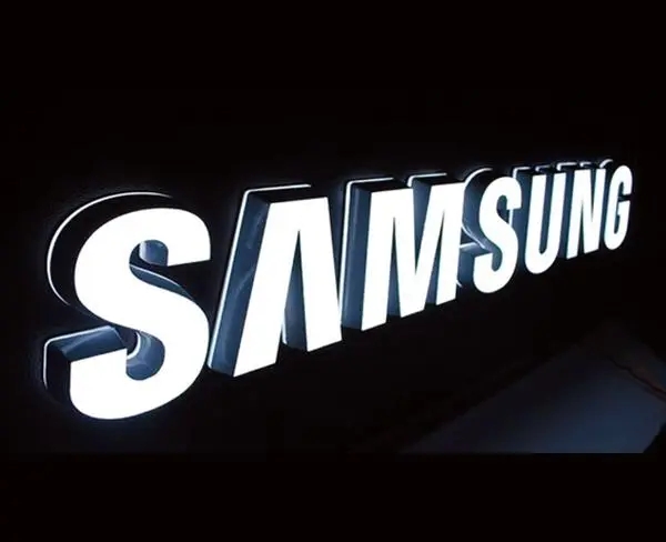 �ɶ���湫˾����led���������ڷ����ֵıȽ�