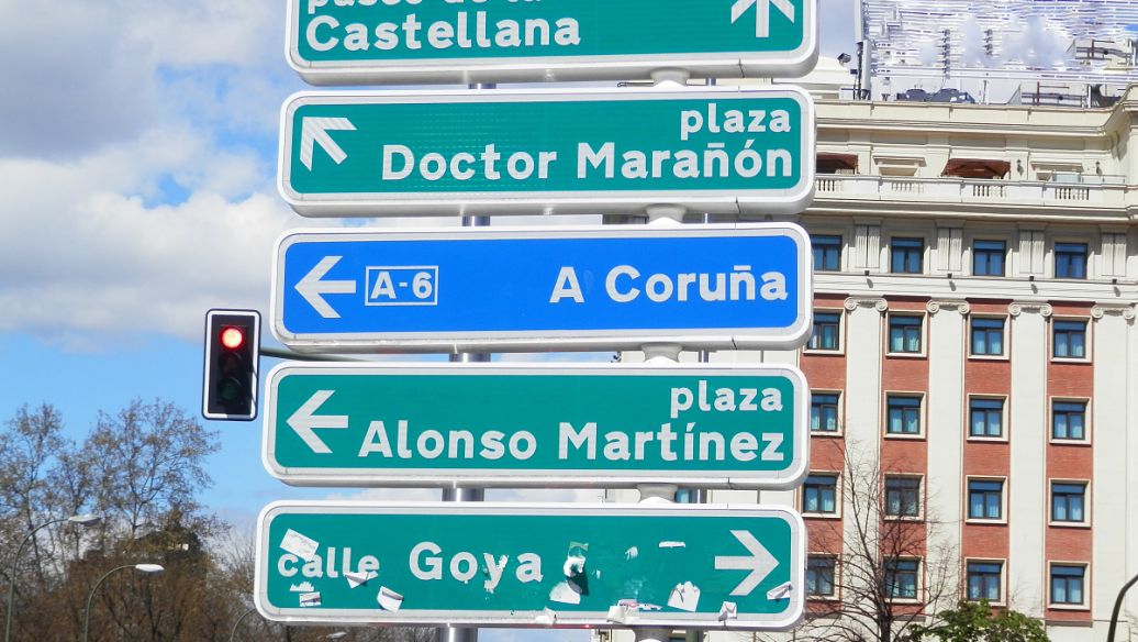 ���ٹ�·��ʶ�ƽ���